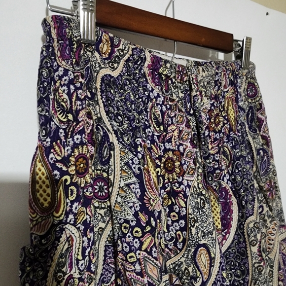 Bohemian mandala yoga pants - Picture 8 of 9